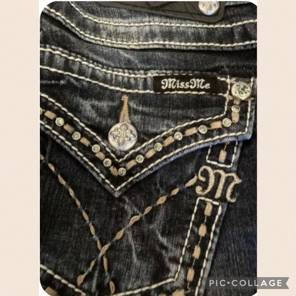NWT Miss Me Jeans Signature Rise Boot Dark
Embellished Sz 26 - Picture 5 of 12